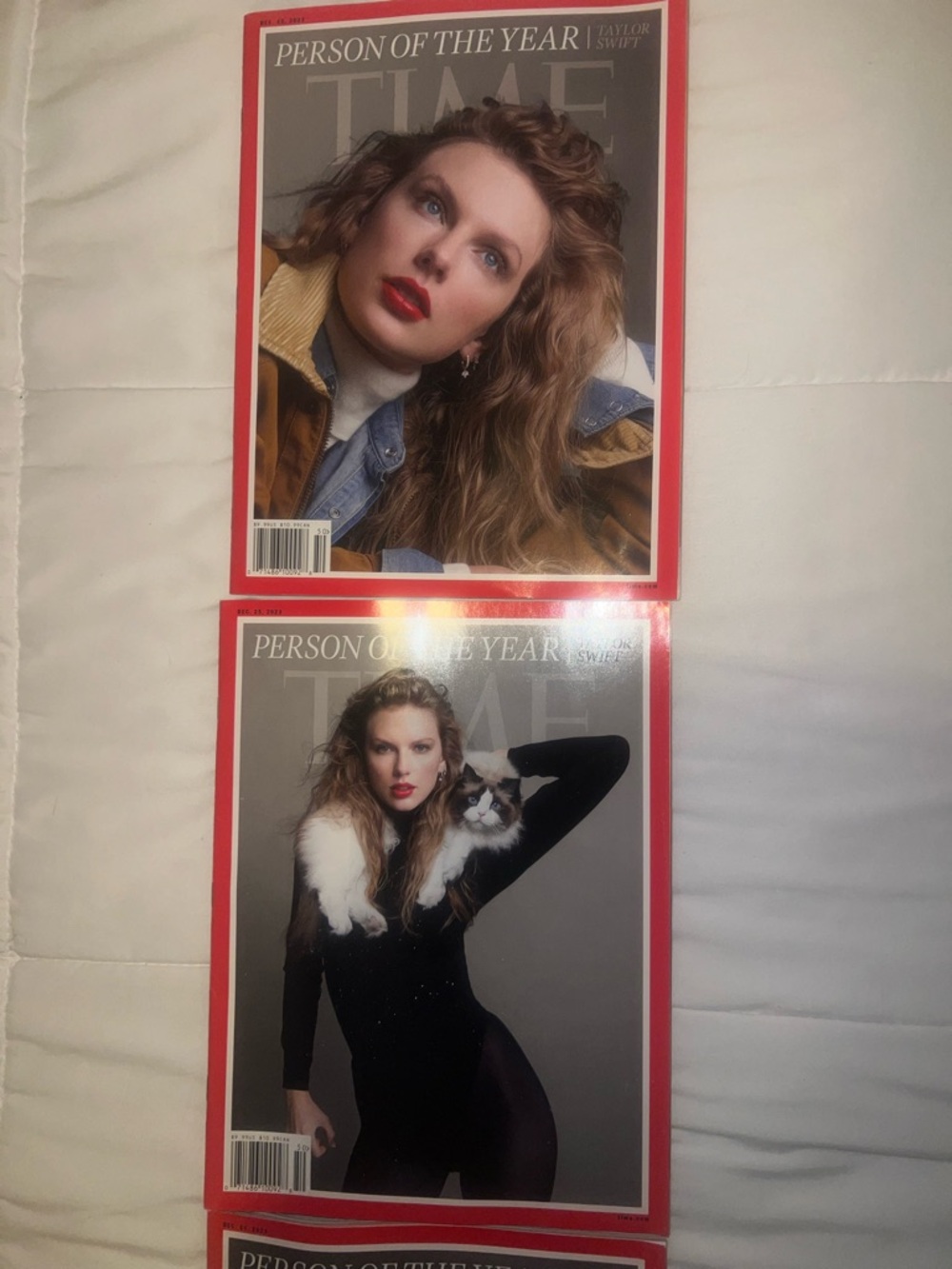 Taylor Swift Magazine Cover Set - Red Border